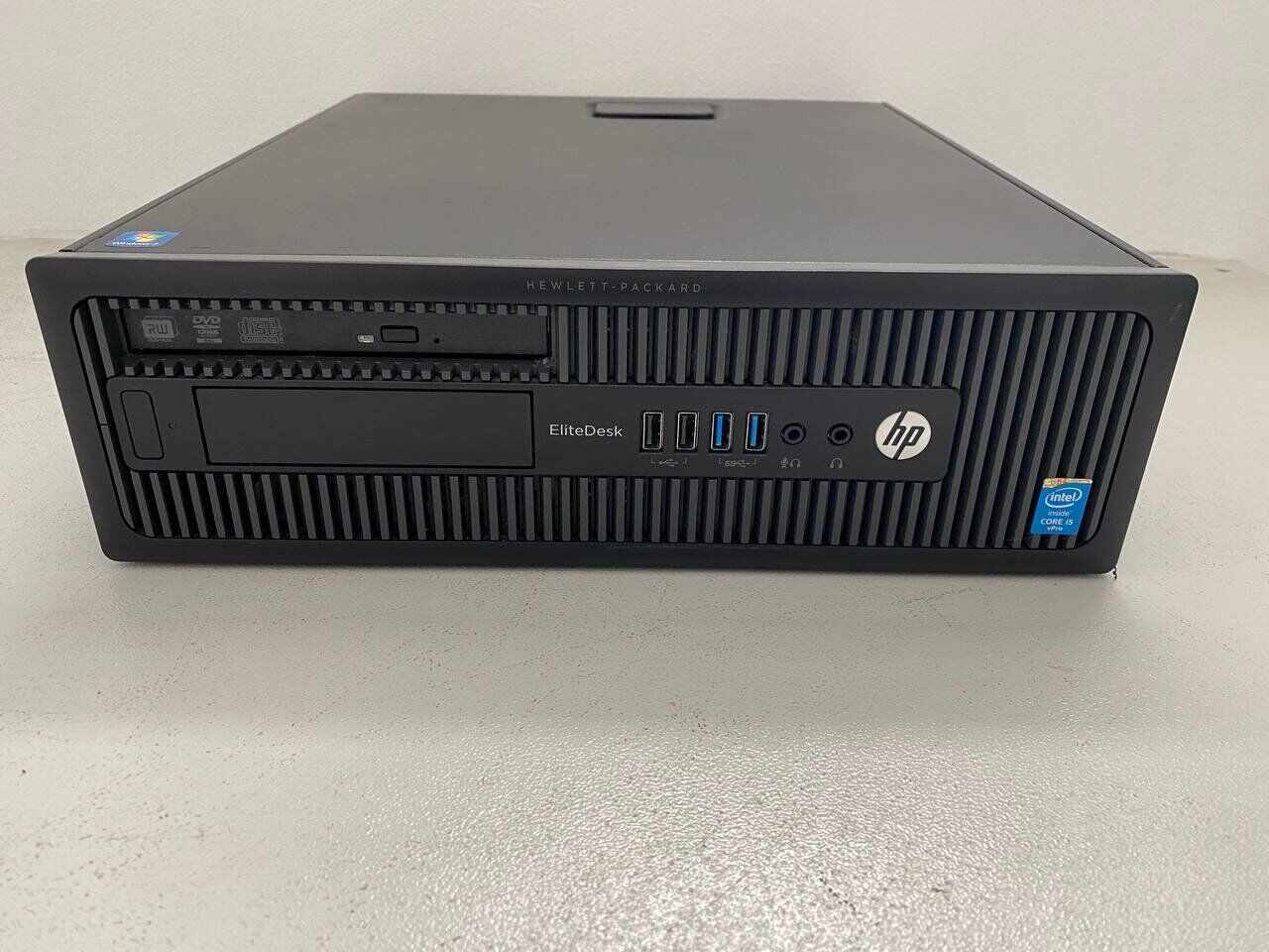Комп'ютер HP EliteDesk 800 G1 SFF / Intel Core i5-4590 (4 ядра по 3.3 - 3.7 GHz) / 8 GB DDR3 / 240 GB SSD / Intel HD Graphics 4600 / DVD ROM / VGA - Зображення 2