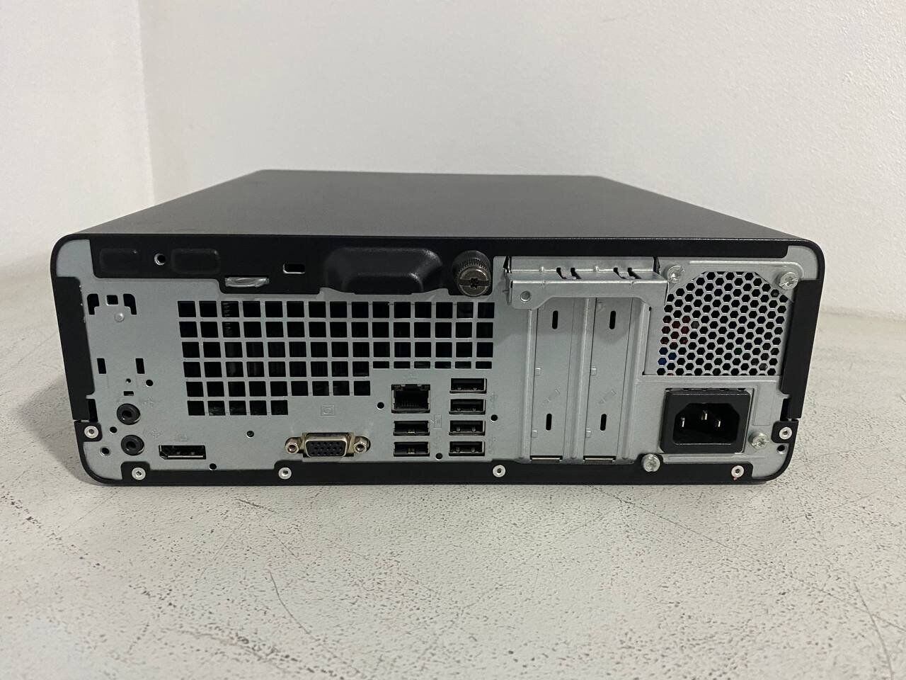 Комп'ютер HP ProDesk 400 G4 SFF / Intel Core i3-7100 (2 (4) ядра по 3.9 GHz) / 8 GB DDR4 / 256 GB SSD / Intel HD Graphics 530 - Зображення 3