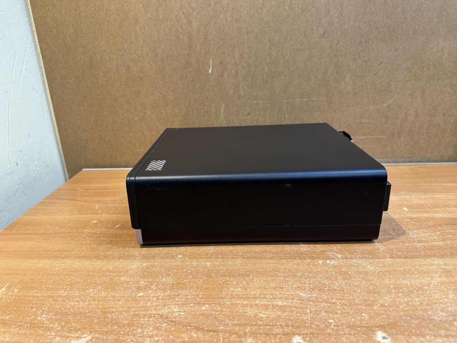 Комп'ютер HP ProDesk 600 G5 SFF / Intel Core i5-9500 (6 ядер по 3.0 - 4.4 GHz) / 16 GB DDR4 / no HDD / Intel UHD Graphics 630 / 180W / USB 3.1 / DisplayPort - Зображення 4