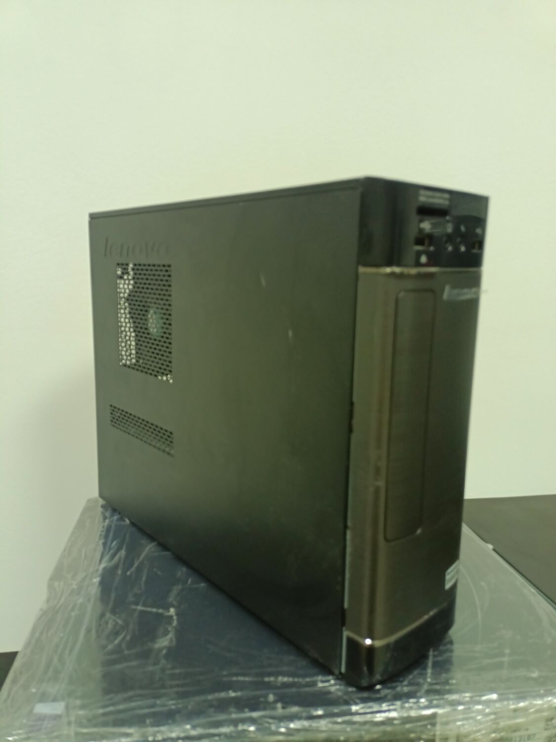 Комп'ютер Lenovo H520S SFF / Intel Core i5-3330 (4 ядра по 3.0 - 3.2 GHz) / 8 GB DDR3 / 60 GB SSD / Intel HD Graphics 2500 - Зображення 3