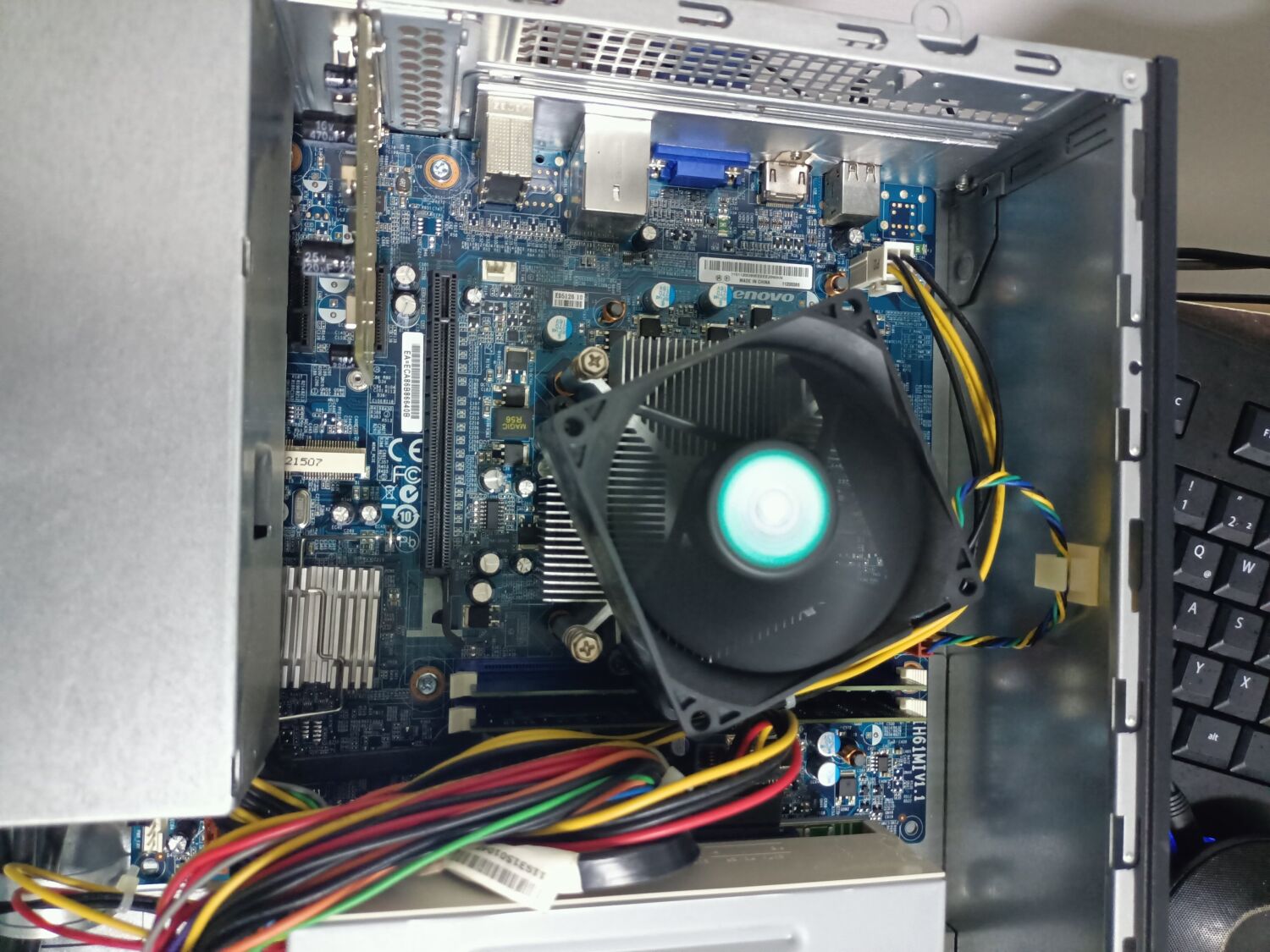 Комп'ютер Lenovo H520S SFF / Intel Core i5-3330 (4 ядра по 3.0 - 3.2 GHz) / 8 GB DDR3 / 60 GB SSD / Intel HD Graphics 2500 - Зображення 7