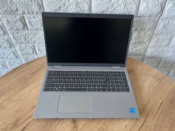 Мобільна робоча станція Dell Precision 3570 / 15.6" (1920x1080) IPS / Intel Core i5-1235U (10 (12) ядра по 3.3 - 4.4 GHz)  / 16 GB DDR4 / 256 GB SSD M.2 / nVidia T550, 4 GB GDDR6, 64-bit / WebCam - Зображення 7