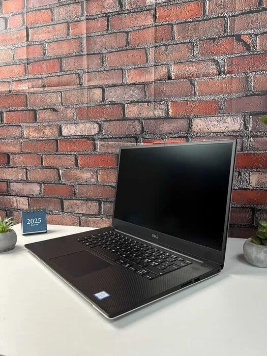Мобільна робоча станція Dell Precision 5540 / 15.6" (1920x1080) IPS / Intel Core i9-9880H (8 (16) ядер по 2.3 - 4.8 GHz) / 32 GB DDR4 / 512 GB SSD / nVidia Quadro T2000, 4 GB GDDR5, 128-bit / WebCam - Зображення 7