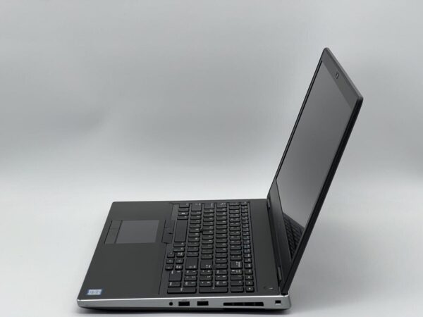 Мобільна робоча станція Dell Precision 7540 / 15.6" (1920x1080) IPS / Intel Core i5-9400H (4 (8) ядра по 2.5 - 4.3 GHz) / 16 GB DDR4 / 240 GB SSD / nVidia Quadro T1000, 4 GB GDDR5, 128-bit / WebCam - Зображення 4