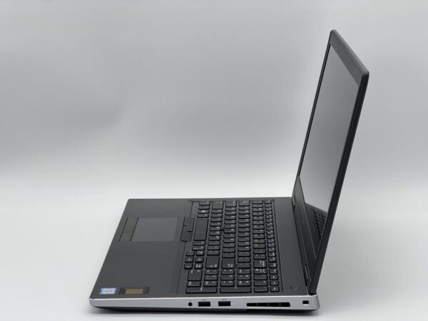 Мобільна робоча станція Dell Precision 7540 / 15.6" (1920x1080) IPS / Intel Core i5-9400H (4 (8) ядра по 2.5 - 4.3 GHz) / 16 GB DDR4 / 480 GB SSD / nVidia Quadro T2000, 4 GB GDDR5, 128-bit / WebCam - Зображення 4