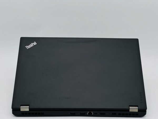 Мобільна робоча станція Lenovo ThinkPad P50 / 15.6" (3840x2160) IPS / Intel Core i7-6820HQ (4 (8) ядра по 2.7 - 3.6 GHz) / 16 GB DDR4 / 250 GB SSD / nVidia Quadro M2000M, 4 GB GDDR5, 128-bit / WebCam - Зображення 5