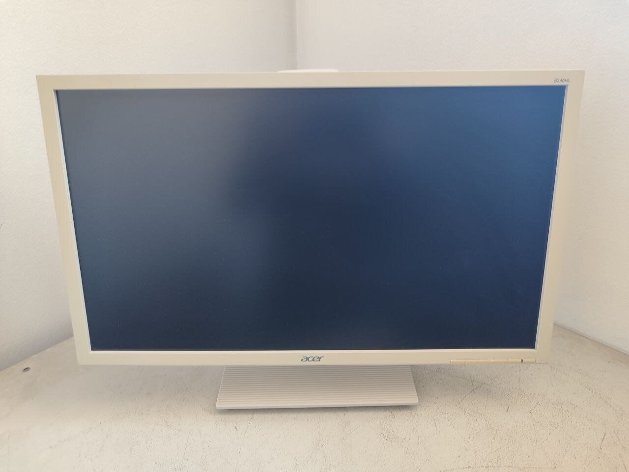 Монітор Acer B246HL / 24" (1920x1080) TN / USB-Hub, VGA, DVI, DispalyPort / Вбудовування колонки 2x 1W / VESA 100x100 + Кабелі (VGA та живлення) в комплекті - Зображення 2
