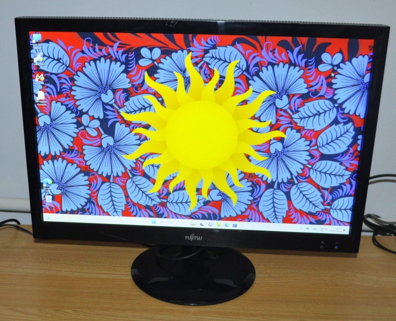 Монітор Б-клас Fujitsu L line SL22W-1 / 22" (1680x1050) TN / VGA, DVI + Кабелі (VGA або DVI на вибір) та блок живлення в комплекті - Зображення 2