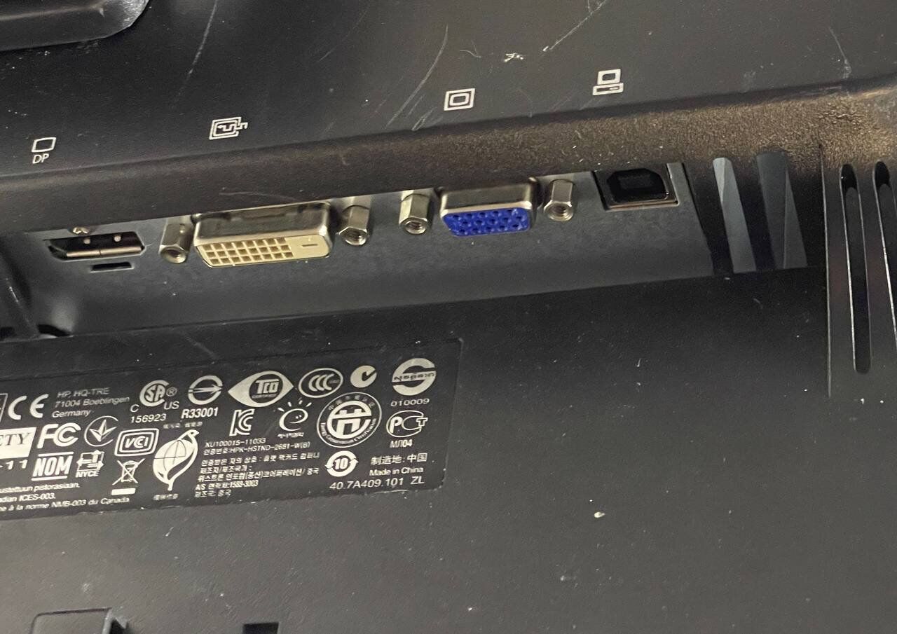 Монітор Б-клас HP Compaq LA2405x / 24" (1920x1200) TN / VGA, DVI, USB 2.0 / VESA 100x100 + Кабель живлення - Зображення 9