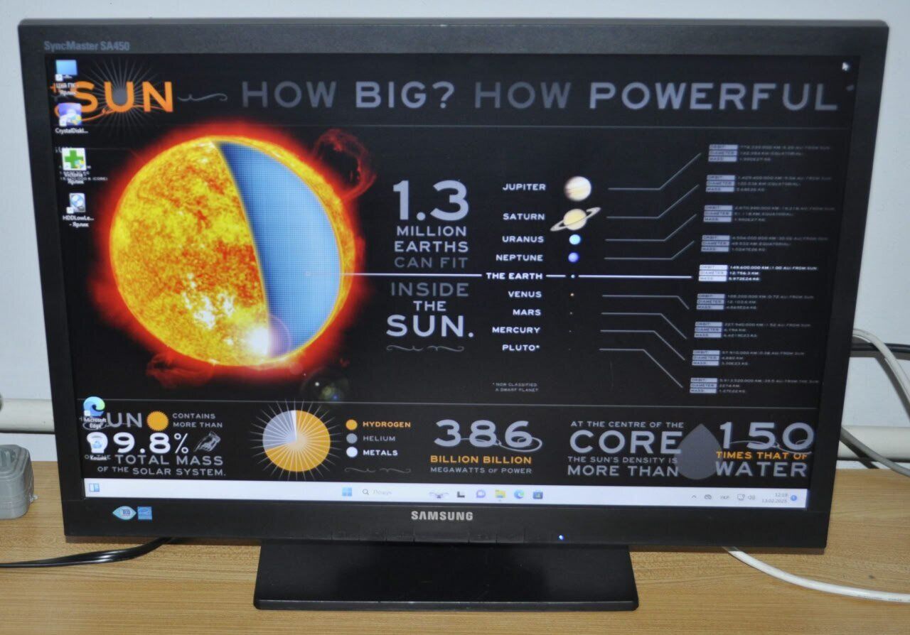 Монітор Б-клас Samsung SyncMaster S22A450BW / 22" (1680x1050) TN / VGA, DVI / VESA 100x100 + Кабелі (VGA або DVI на вибір), блок живлення та кабель живлення - Зображення 4