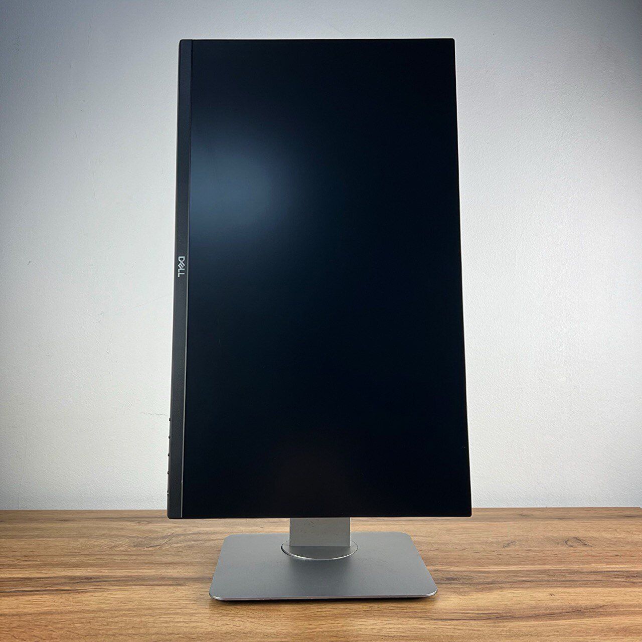 Монітор Б-клаc Dell P2319H / 23" (1920x1080) IPS / USB-Hub, VGA, HDMI, DisplayPort / VESA 100x100 + Кабелі (VGA, HDMI, DisplayPort на вибір) та живлення в комплекті - Зображення 6