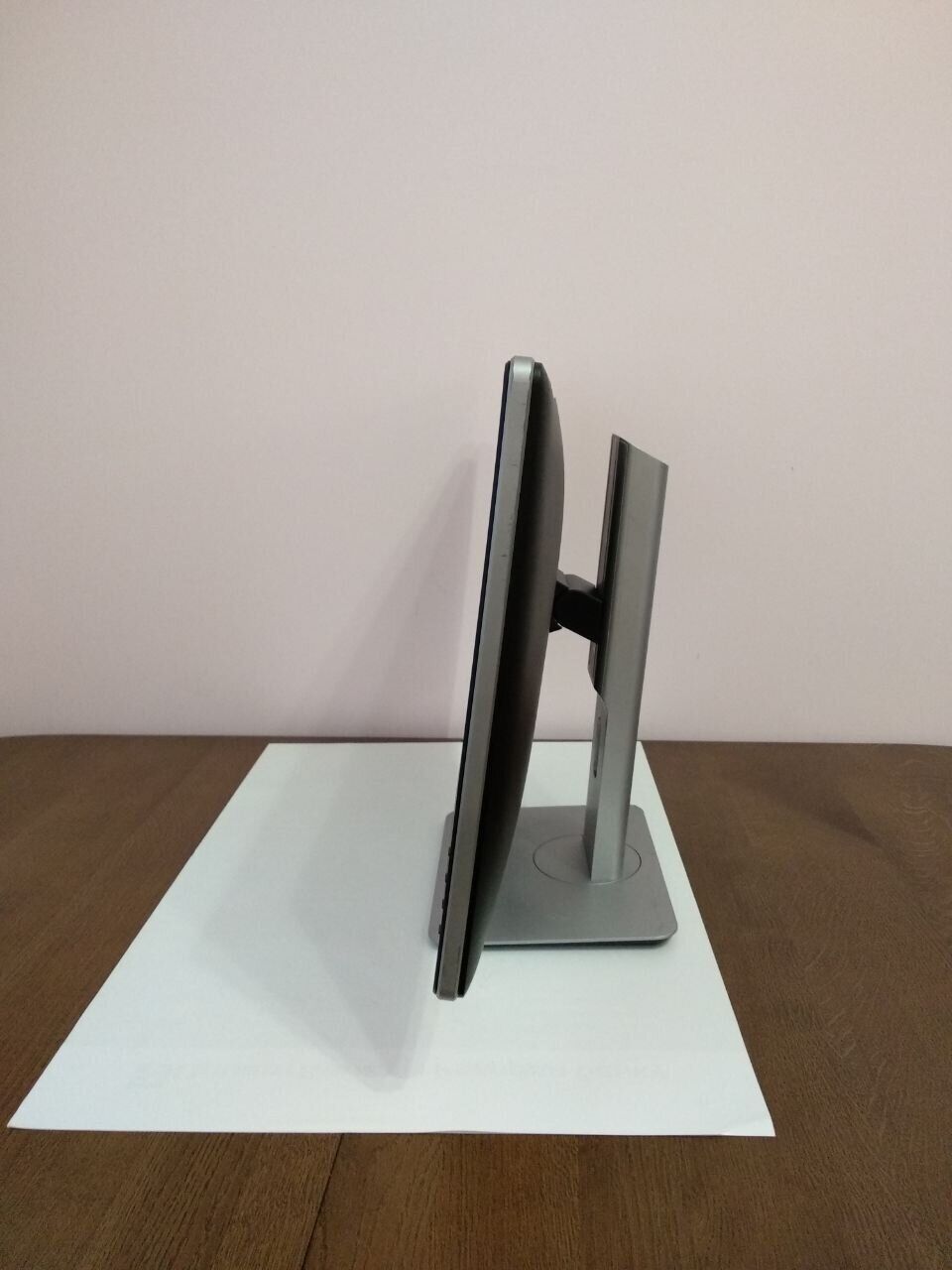 Монитор Dell P2414HB / 23.8" (1920x1080) IPS / 1x VGA, 1x DVI, 1x DP, 1x USB Type-B, 3x USB 2.0 - Зображення 14