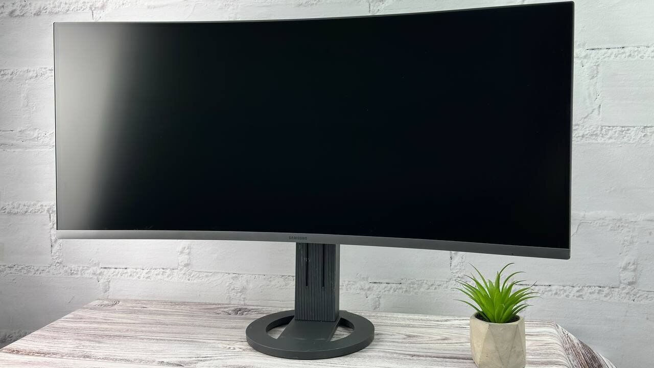 Монітор Samsung C34H890WJU / 34" (3440x1440) VA / HDMI, DisplayPort, Audio, USB 3.0 / VESA 100x100 - Зображення 7