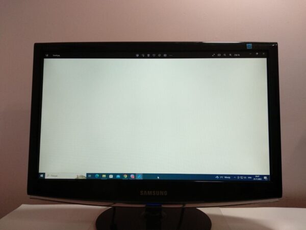 Монітор Samsung SyncMaster 2033SN / 20" (1600x900) TN+film / VGA - Зображення 4