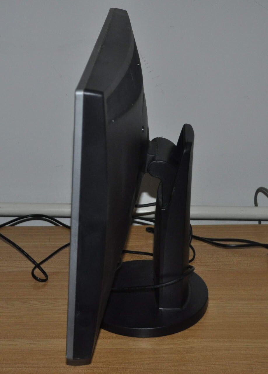 Монітор Samsung SyncMaster 2243WM / 22" (1680x1050) TN / VGA, DVI / Вбудовані колонки 1x 1W / VESA 100x100 + Кабелі (VGA та живлення) у комплекті - Зображення 14