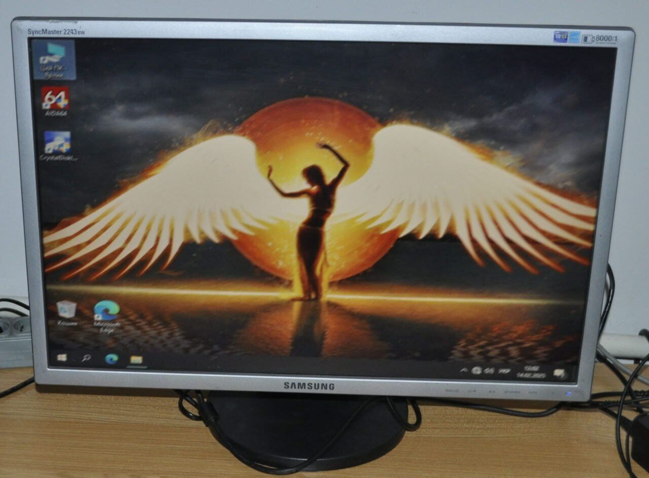 Монітор Samsung SyncMaster 2243WM / 22" (1680x1050) TN / VGA, DVI / Вбудовані колонки 1x 1W / VESA 100x100 + Кабелі (VGA та живлення) у комплекті - Зображення 4