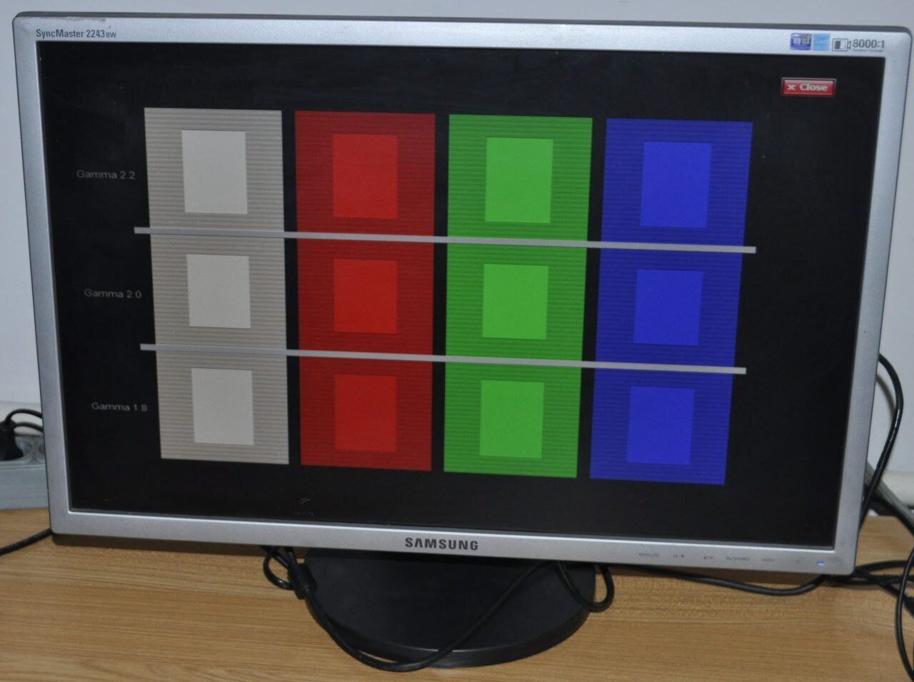 Монітор Samsung SyncMaster 2243WM / 22" (1680x1050) TN / VGA, DVI / Вбудовані колонки 1x 1W / VESA 100x100 + Кабелі (VGA та живлення) у комплекті - Зображення 8