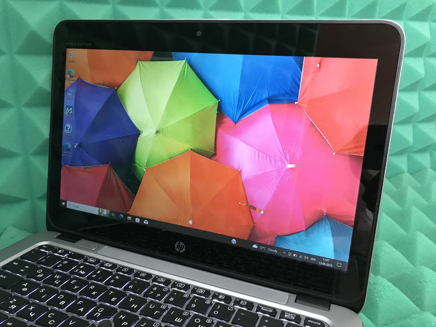 Нетбук Б-клас HP EliteBook 820 G3 / 12.5" (1920x1080) IPS / Intel Core i7-6600U (2 (4) ядра по 2.6 - 3.4 GHz) / 8 GB DDR4 / 240 GB SSD / Intel HD Graphics 520 / WebCam / DisplayPort - Зображення 3