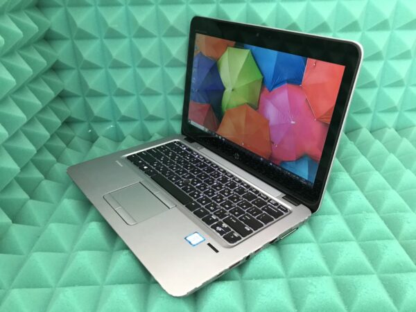 Нетбук Б-клас HP EliteBook 820 G3 / 12.5" (1920x1080) IPS / Intel Core i7-6600U (2 (4) ядра по 2.6 - 3.4 GHz) / 8 GB DDR4 / 240 GB SSD / Intel HD Graphics 520 / WebCam / DisplayPort - Зображення 2