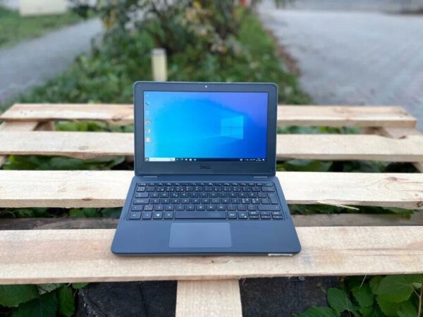 Нетбук Dell Latitude 3120 / 11.6" (1366x768) TN / Intel Pentium Silver N6000 (4 ядра по 1.1 - 3.3 GHz) / 8 GB DDR4 / 128 GB SSD M.2 / Intel UHD Graphics / WebCam / Windows 10 Pro - Зображення 5