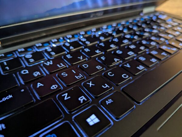 Нетбук Б-клас Dell Latitude E7250 / 12.5" (1366x768) TN / Intel Core i5-5300U (2 (4) ядра по 2.3 - 2.9 GHz) / 8 GB DDR3 / 128 GB SSD / Intel HD Graphics 5500 / WebCam / Windows 10 - Зображення 6