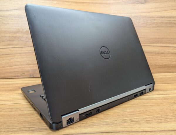 Нетбук Dell Latitude E7270 / 12.5" (1366x768) TN / Intel Core i7-6600U (2 (4) ядра по 2.6 - 3.4 GHz) / 8 GB DDR4 / 256 GB SSD / Intel HD Graphics 520 / WebCam / Fingerprint / Windows 10 - Зображення 7