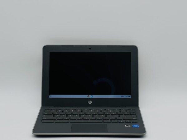 Нетбук HP ChromeBook 11 G7 EE / 11.6" (1366x768) TN / Intel Celeron N4000 (2 ядра по 1.1 - 2.6 GHz) / 4 GB DDR4 / 8 GB eMMC / Intel UHD Graphics 600 / WebCam / ChromeOS - Зображення 2