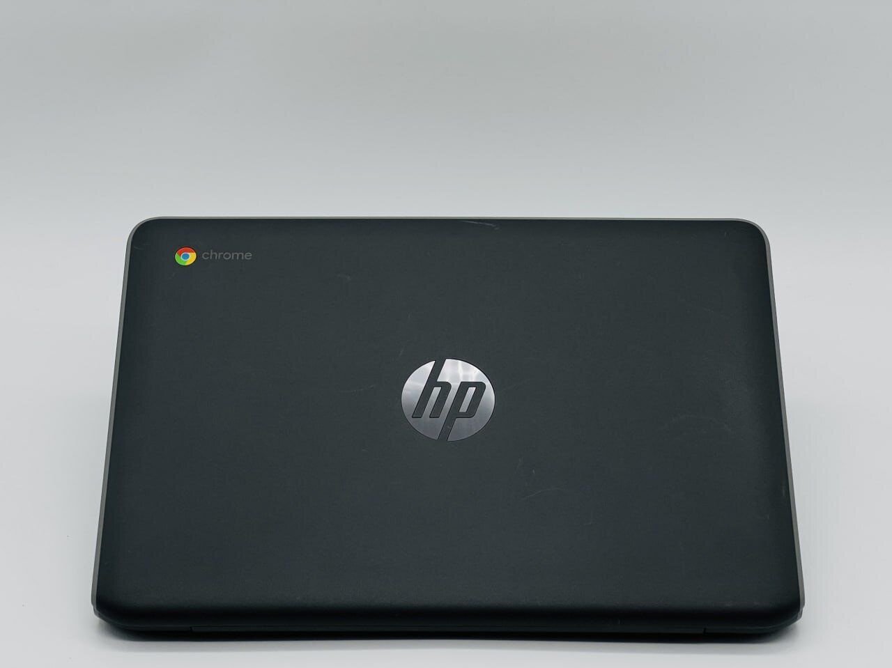Нетбук HP ChromeBook 11 G7 EE / 11.6" (1366x768) TN / Intel Celeron N4000 (2 ядра по 1.1 - 2.6 GHz) / 4 GB DDR4 / 8 GB eMMC / Intel UHD Graphics 600 / WebCam / ChromeOS - Зображення 5