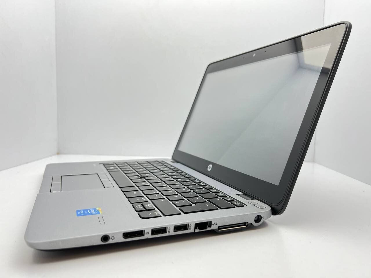 Нетбук HP EliteBook 820 G2 / 12.5" (1920x1080) TN Touch / Intel Core i7-5600U (2 (4) ядра по 2.6 - 3.2 GHz) / 8 GB DDR3 / 240 GB SSD M2 / Intel HD Graphics 5500 / WebCam - Зображення 4