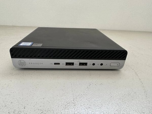 Неттоп Б-клас HP ProDesk 600 G3 Mini PC USFF / Intel Core i5-7500T (4 ядра по 2.7 - 3.3 GHz) / 8 GB DDR4 / 240 GB SSD / Intel HD Graphics 630 / DisplayPort / Блок живлення у комплекті - Зображення 2
