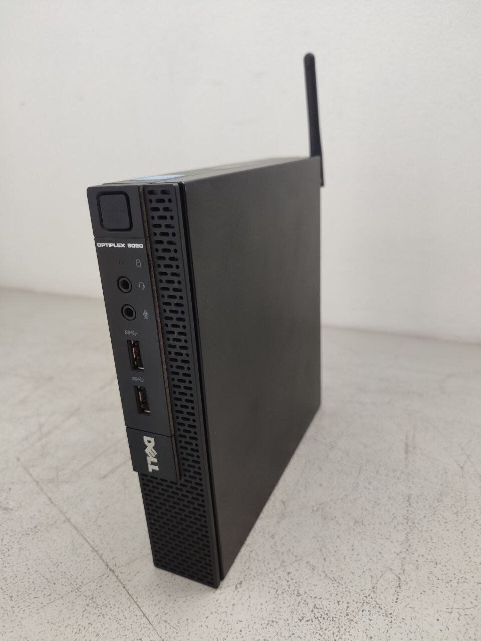 Неттоп Dell OptiPlex 9020 Micro USFF / Intel Core i5-4590T (4 ядра по 2.0 - 3.0 GHz) / 8 GB DDR3 / 128 GB SSD / Intel HD Graphics 4600 / Wi-Fi + Блок живлення - Зображення 2