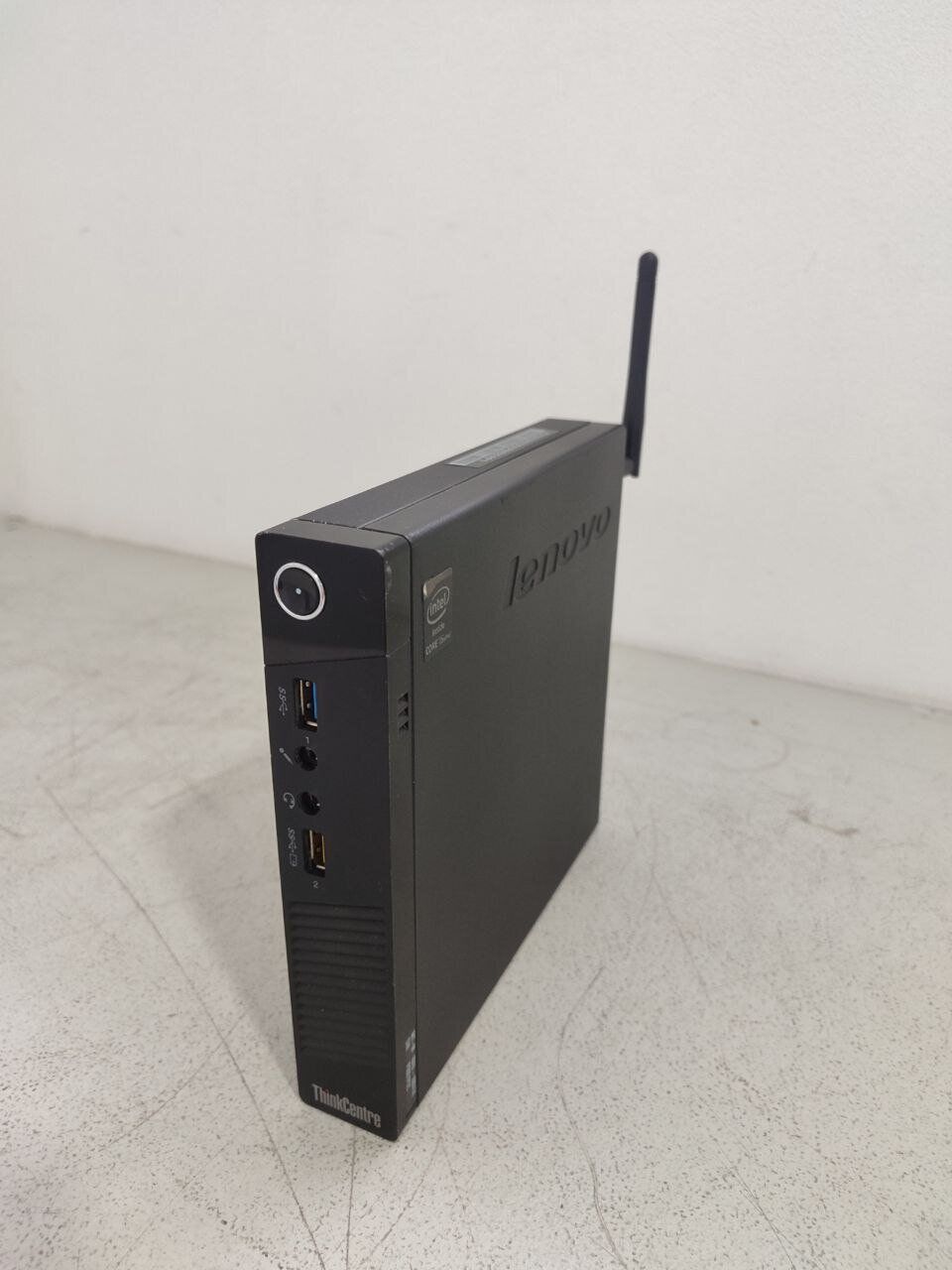 Неттоп Lenovo ThinkCentre M93p Tiny USFF / Intel Core i5-4570T (2 (4) ядра по 2.9 - 3.6 GHz) / 8 GB DDR3 / 128 GB SSD / Intel HD Graphics 4600 / Wi-Fi + Блок живленняі - Зображення 3