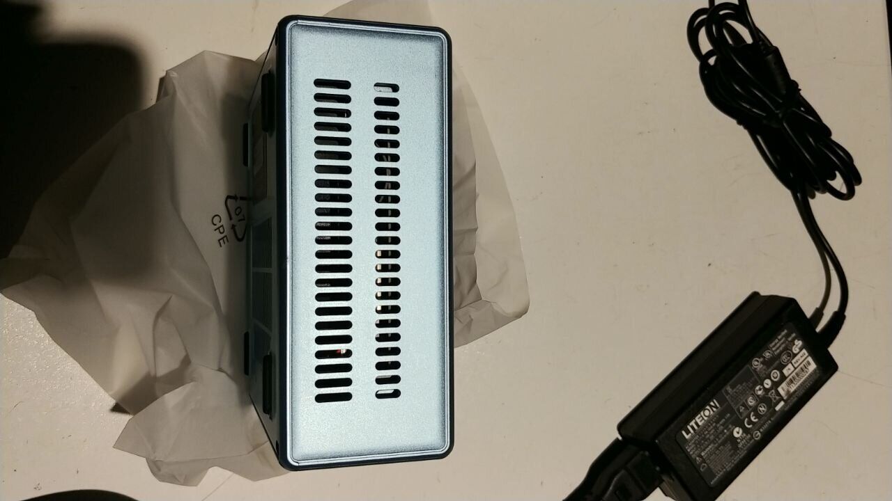 Неттоп Peladn Trycoo WO4 USFF /AMD Ryzen 5 5500U (6 (12) ядер по 2.1 - 4.0 GHz) / 16 GB DDR4 / 256 GB SSD / AMD RX Vega 7 / USB 3.1 / Wi-Fi / Bluetooth / Блок живлення в комплекті - Зображення 9