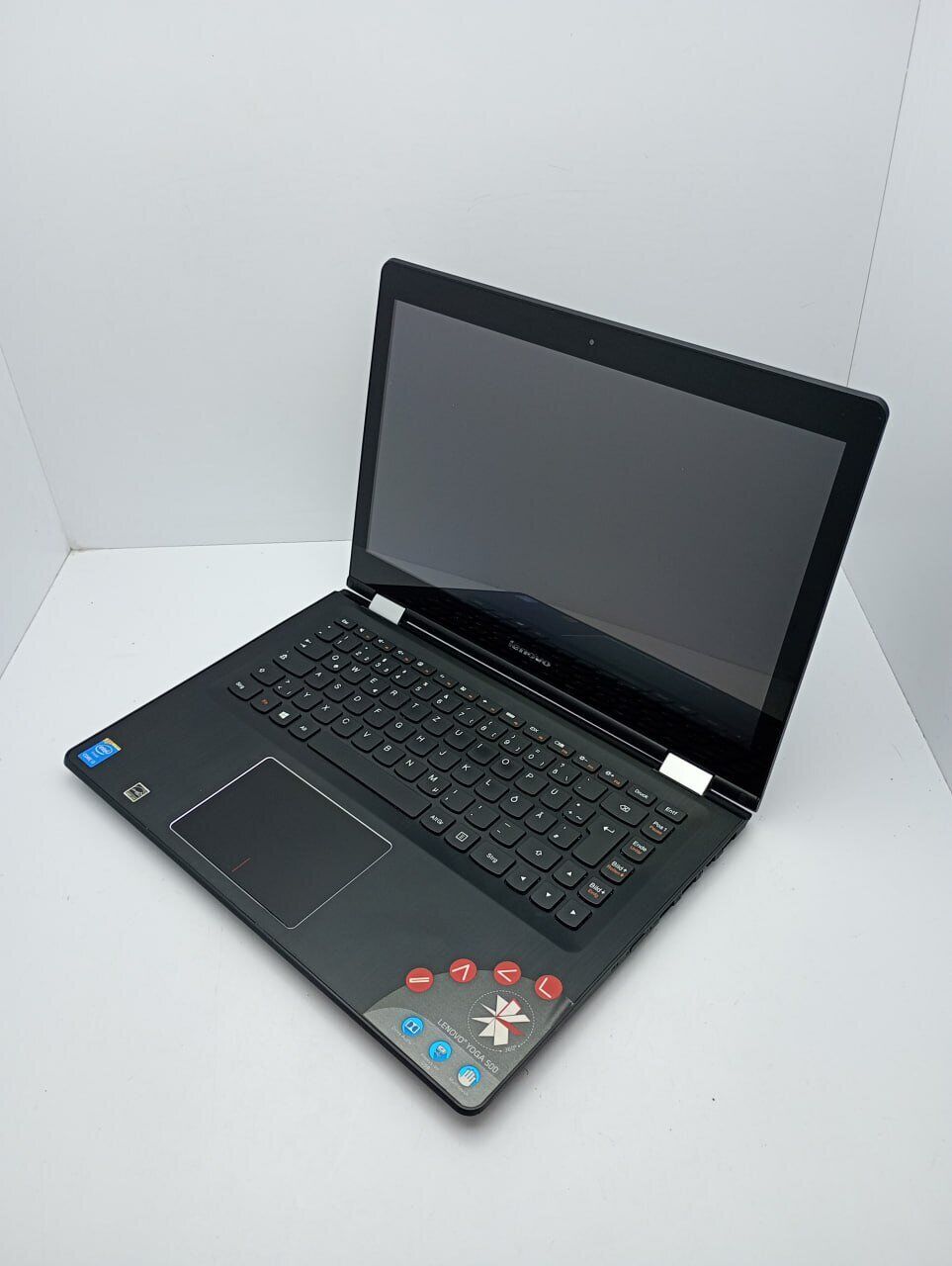 Ноутбук-трансформер Lenovo Yoga 500 / 14" (1366x768) TN / Intel Core i3-5020U (2 (4) ядра по 2.2 GHz) / 4 GB DDR3 / 120 GB SSD / Intel HD Graphics 5500 / WebCam - Зображення 4