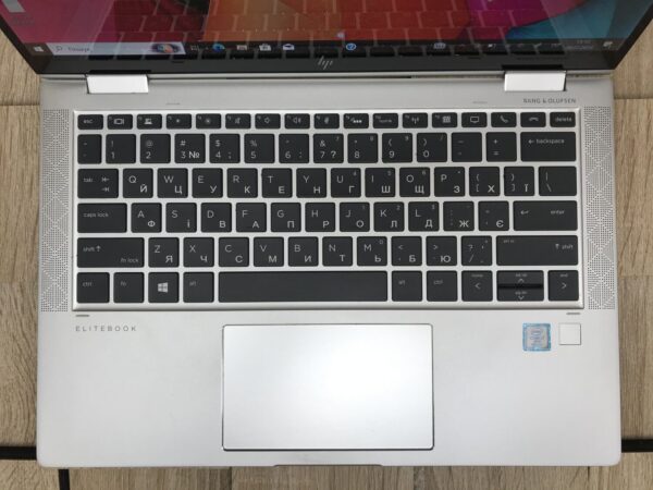 Ноутбук-трансформер Б-клас HP EliteBook x360 1030 G3 / 13.3" (1920x1080) IPS Touch / Intel Core i7-8650U (4 (8) ядра по 1.9 - 4.2 GHz) / 8 GB DDR3 / 512 GB SSD M.2 / Intel UHD Graphics 620 / WebCam - Зображення 4