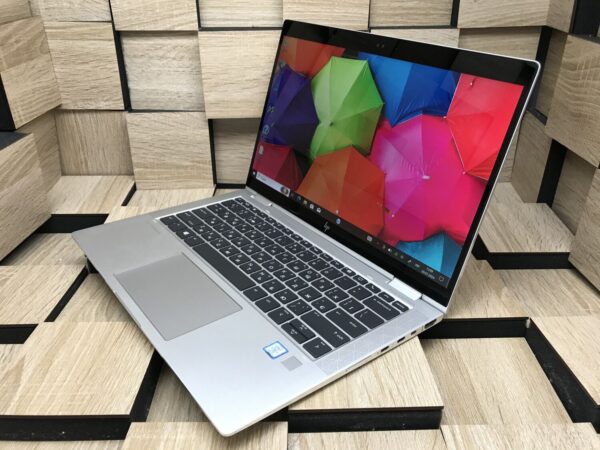 Ноутбук-трансформер Б-клас HP EliteBook x360 1030 G3 / 13.3" (1920x1080) IPS Touch / Intel Core i7-8650U (4 (8) ядра по 1.9 - 4.2 GHz) / 8 GB DDR3 / 512 GB SSD M.2 / Intel UHD Graphics 620 / WebCam - Зображення 3
