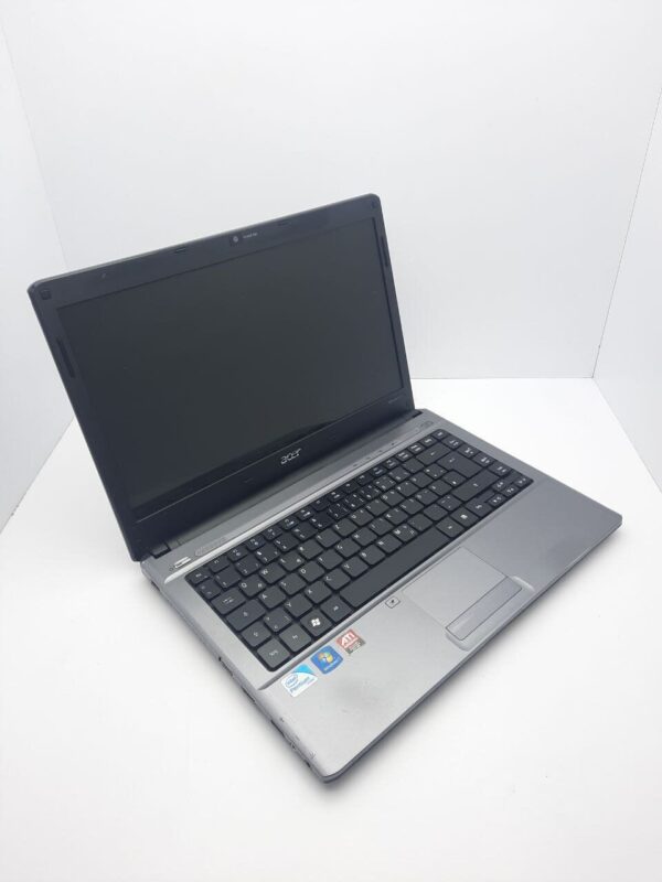 Ноутбук Acer 4810t / 14" (1366x768) TN / Intel Pentium SU4100 (2 (2) ядра по 1.3 GHz) / 6 GB DDR3 / 500 GB HDD / AMD Radeon HD 4330, 512 MB DDR3, 64-bit / WebCam - Зображення 3