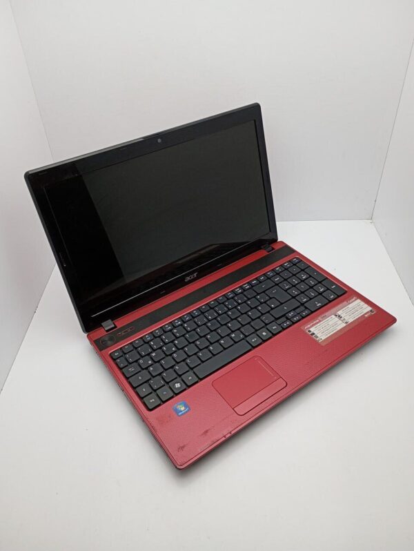 Ноутбук Acer 5253 / 15.6" (1366x768) TN / AMD E-350 (2 ядра по 1.6 GHz) / 6 GB DDR3 / 120 GB SSD / AMD Radeon HD 6310 Graphics / WebCam - Зображення 3