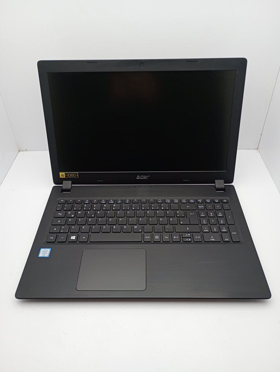 Ноутбук Acer A315 / 15.6" (1920x1080) TN / Intel Core i3-6006U (2(4) ядра по 2.0 GHz) / 8 GB DDR4 / 120 GB SSD / Intel HD Graphics 520 / WebCam - Зображення 2