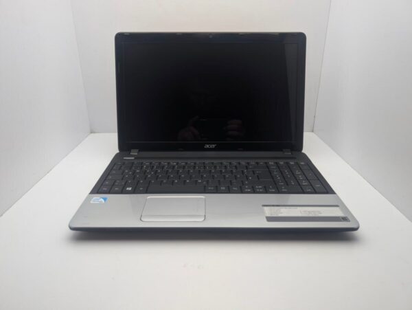 Ноутбук Acer Aspire E1-531 / 15.6" (1366x768) TN / Intel Pentium B950 (2 ядра по 2.2 GHz) / 6 GB DDR3 / 500 GB HDD / Intel HD Graphics 2000 / WebCam - Зображення 7