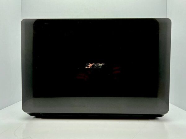 Ноутбук Acer Aspire E1-531 / 15.6" (1366x768) TN / Intel Pentium B960 (2 ядра по 2.2 GHz) / 4 GB DDR3 / 500 GB HDD / Intel HD Graphics / WebCam / АКБ не тримає - Зображення 5