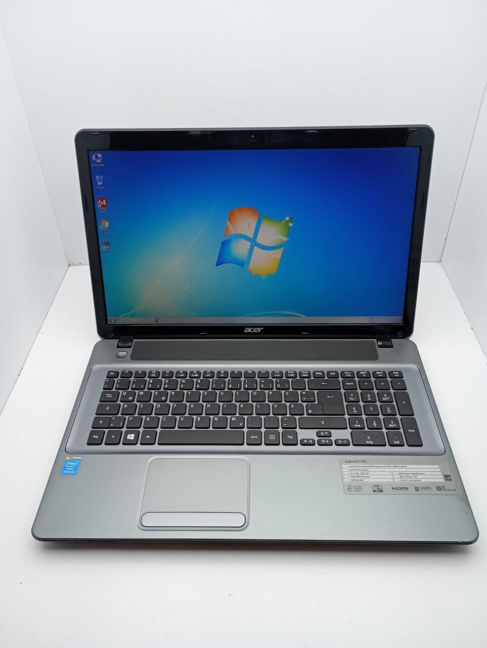 Ноутбук Acer Aspire E1-731 / 15.6" (1366x768) TN / Intel Pentium 2020M (2 ядра по 2.4 GHz) / 6 GB DDR3 / 320 GB HDD / Intel HD Graphics 2500 / WebCam - Зображення 2