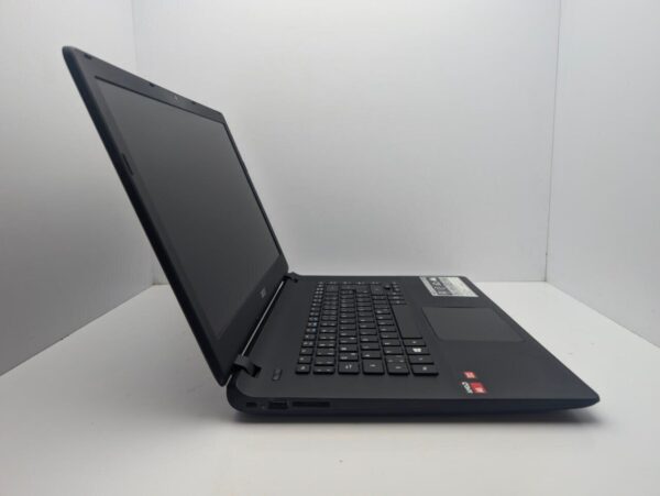 Ноутбук Acer Aspire ES1-521 / 15.6" (1366x768) TN / AMD A6-6310 (4 ядра по 1.8 - 2.4 GHz) / 6 GB DDR3 / 1000 GB HDD / AMD Radeon R4 Graphics / WebCam - Зображення 5