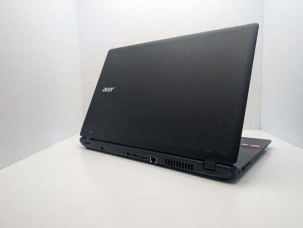 Ноутбук Acer Aspire ES1-521 / 15.6" (1366x768) TN / AMD A6-6310 (4 ядра по 1.8 - 2.4 GHz) / 6 GB DDR3 / 1000 GB HDD / AMD Radeon R4 Graphics / WebCam - Зображення 8