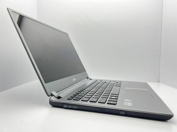 Ноутбук Acer Aspire M5-481T / 14" (1366x768) TN / Intel Core i3-2377M (2 (4) ядра по 1.5) / 6 GB DDR3 / 500 GB HDD / Intel HD Graphics 3000 - Зображення 3