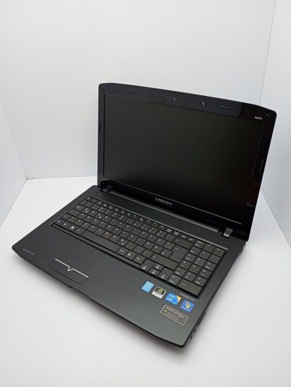 Ноутбук Acer Medion / 15.6" (1366x768) TN / Intel Core i3-370M (2 (4) ядра по 2.4 GHz) / 6 GB DDR3 / 320 GB HDD / Intel HD Graphics / WebCam - Зображення 5