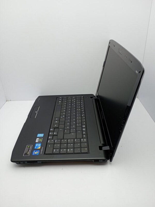 Ноутбук Acer Medion / 15.6" (1366x768) TN / Intel Core i3-370M (2 (4) ядра по 2.4 GHz) / 6 GB DDR3 / 320 GB HDD / Intel HD Graphics / WebCam - Зображення 4