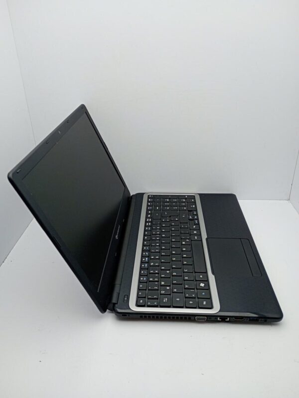 Ноутбук Acer Pakard TE69 / 15.6" (1366x768) TN / Intel Celeron N2820 (2 ядра по 2.13 - 2.39 GHz) / 4 GB DDR3 / 120 GB SSD / Intel HD Graphics / WebCam - Зображення 5