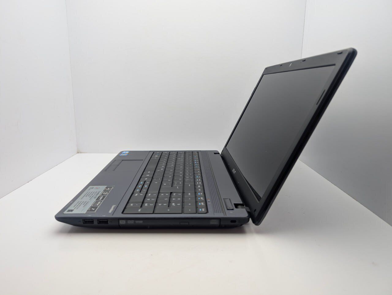 Ноутбук Acer TravelMate 5740 / 15.6" (1366x768) TN / Intel Core i3-370M (2 (4) ядра по 2.4 GHz) / 6 GB DDR3 / 128 GB SSD / Intel HD Graphics / WebCam - Зображення 6