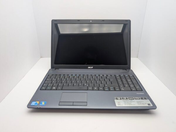 Ноутбук Acer TravelMate 5740 / 15.6" (1366x768) TN / Intel Core i3-370M (2 (4) ядра по 2.4 GHz) / 6 GB DDR3 / 128 GB SSD / Intel HD Graphics / WebCam - Зображення 2